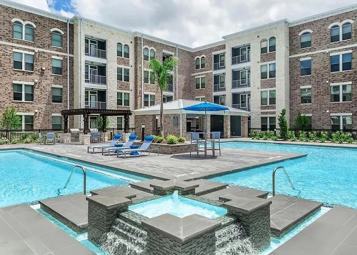 Landing At Highbridge At Egret Bay - 1 Bedroom In League City