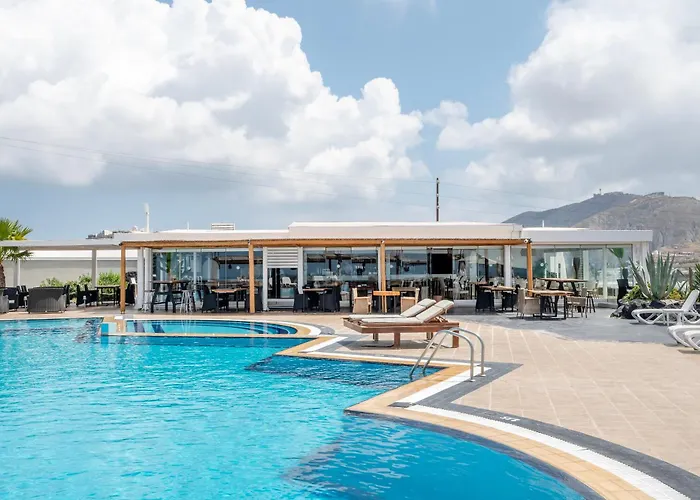 Orizontes Hotel Santorini