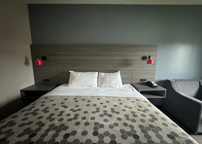 Econo Lodge Inn & Suites Pritchard Road North Little Rock