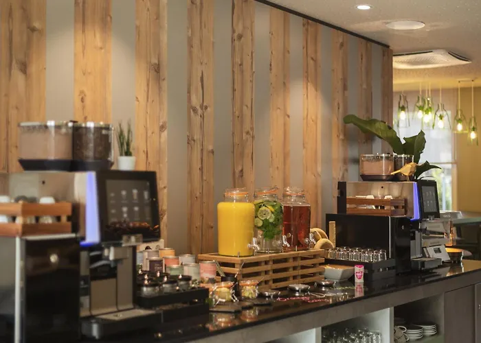 Holiday Inn - The Niu, Mill Cologne Muelheim, An Ihg Hotel