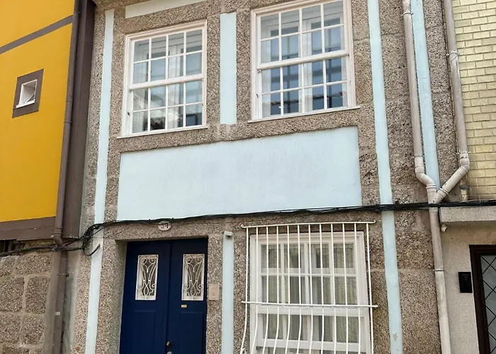 Casa Velhinha - Design, Culture&Comfort in Guimarães