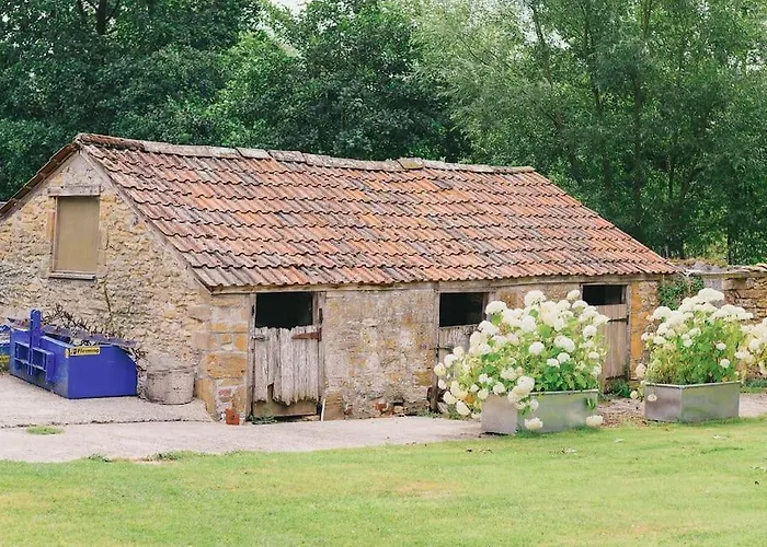 The Granary, Barwick