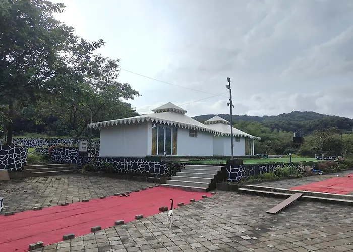 The Purple County - Homestay
