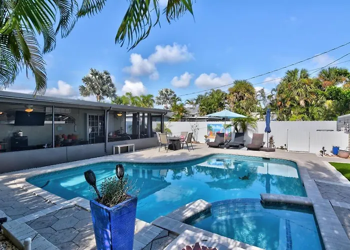 Mermaids Cove Heated Pool Jacuzzi Firepit Beach Access