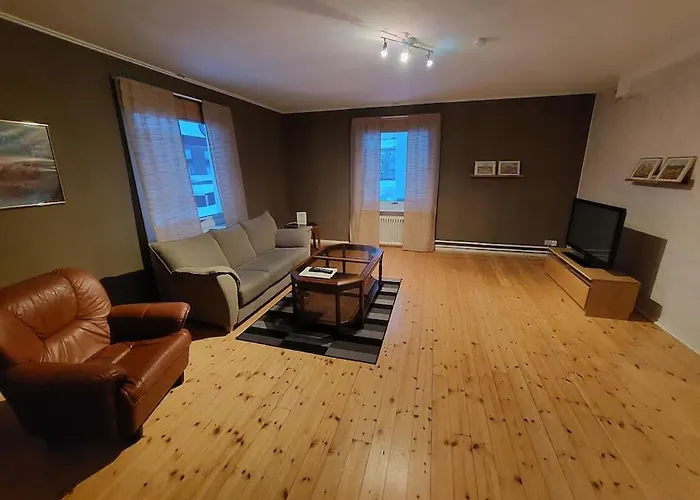 Spacious Three-Room Apartment With Balcony