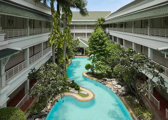 Kalanan Riverside Resort