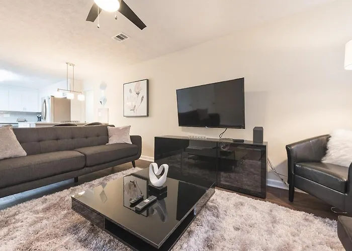 2Br Townhome - Sleeps 5 - Near Ga Horse Park