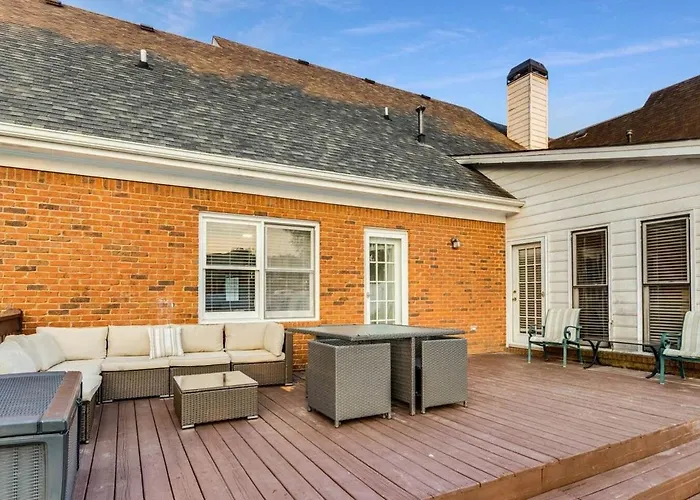Atlanta 5Br Luxe Pool Retreat,Sleeps 12