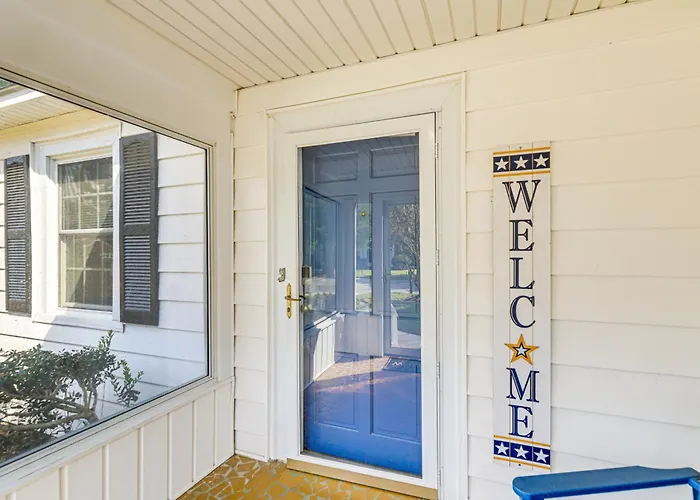2 Mi To Downtown: Pet-Friendly Home In New Bern!