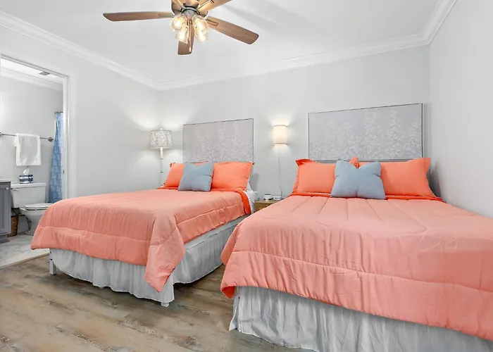 Copper On Ross - Modern And Remodeled