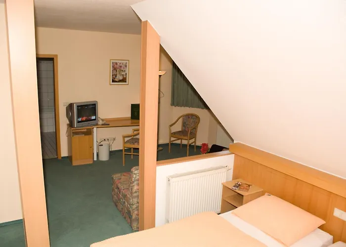 Hotel & Restaurant Zur Weintraube