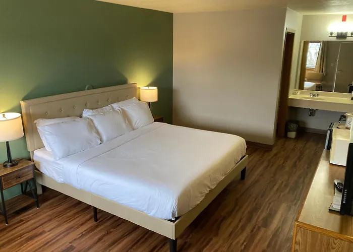 Valley Inn And Suites
