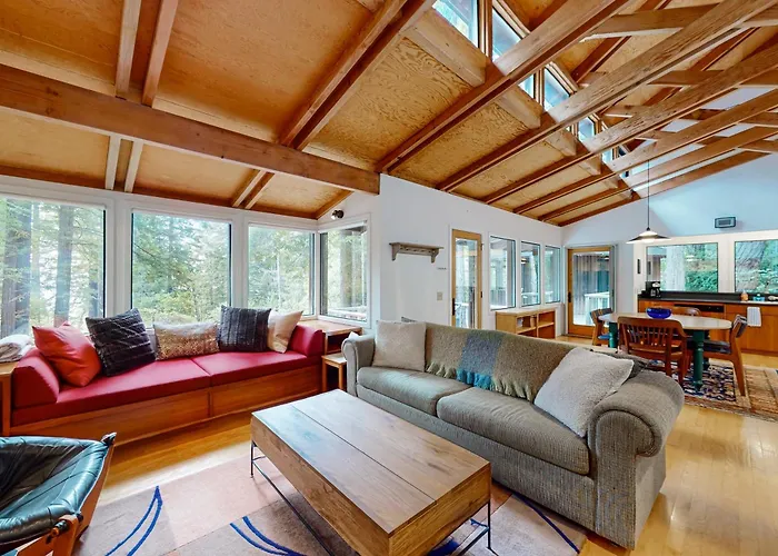 Windsong Redwood Retreat