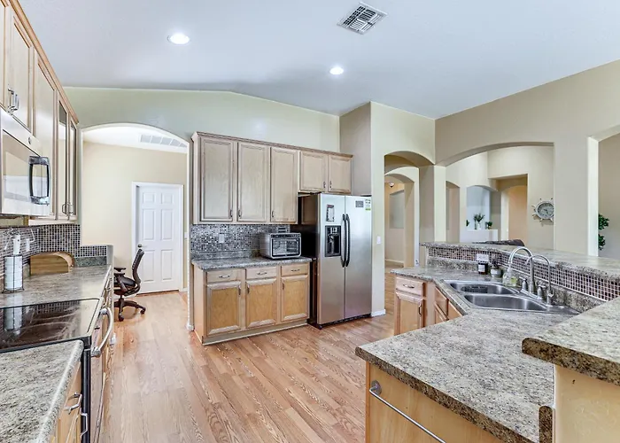 4 Mi To Surprise Stadium! Home W/ Furnished Patio