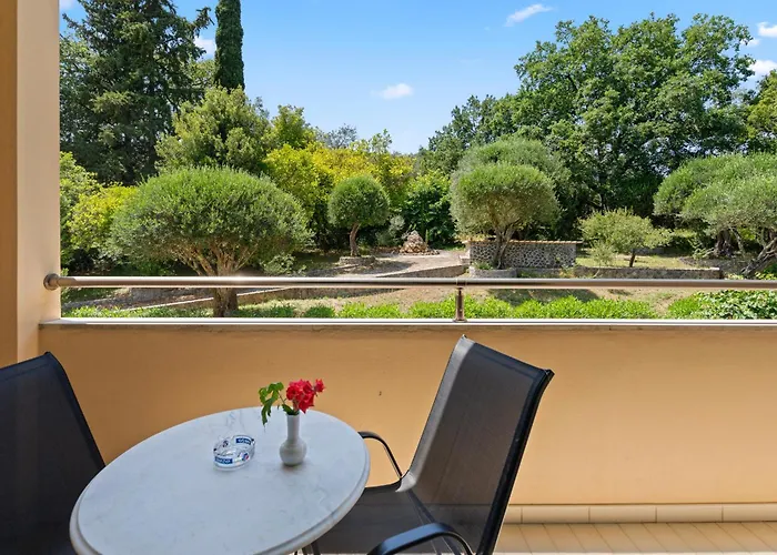 Fiori Hotel