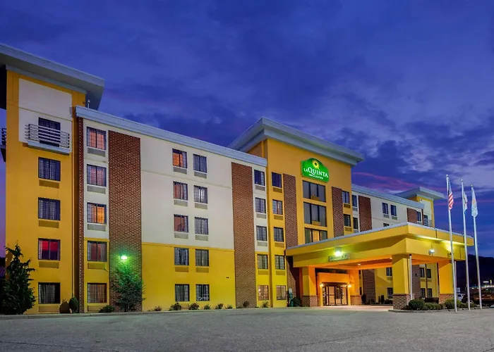 La Quinta By Wyndham Elkview - Charleston Ne