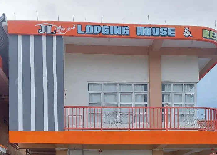 Reddoorz At Jl Lodging House And Cafe Irosin