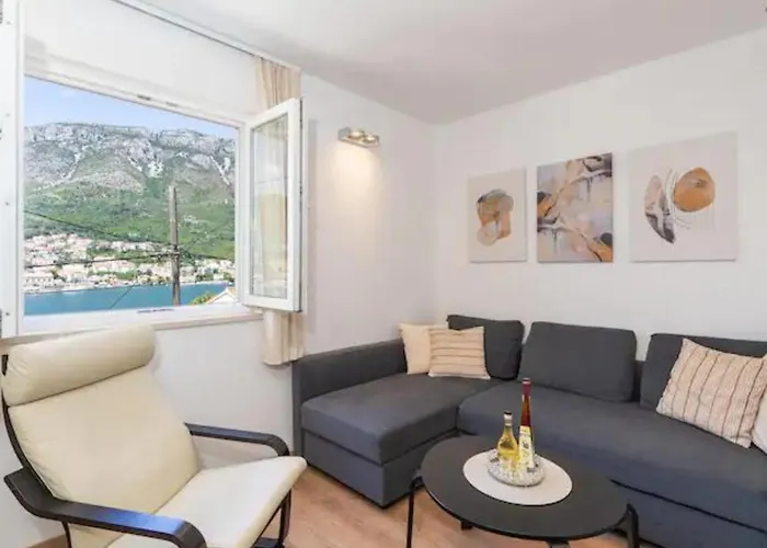Apartment Tomic
