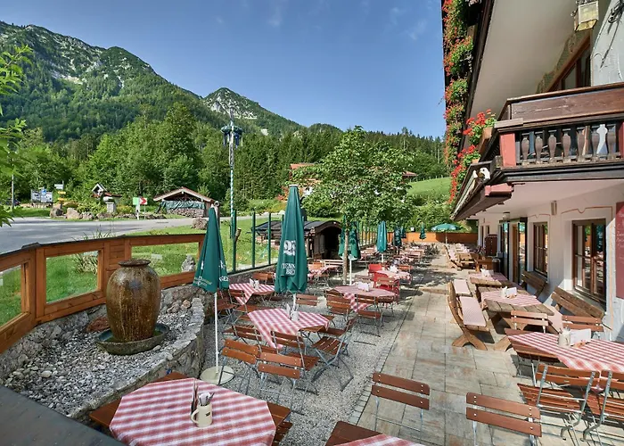 Aktivhotel & Gasthof Schmelz: Alpine Wellness Retreat in Inzell