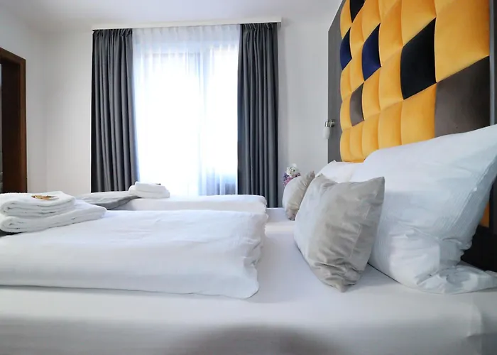 Hotel Kurparkblick inkl Therme und Sauna Eintritt