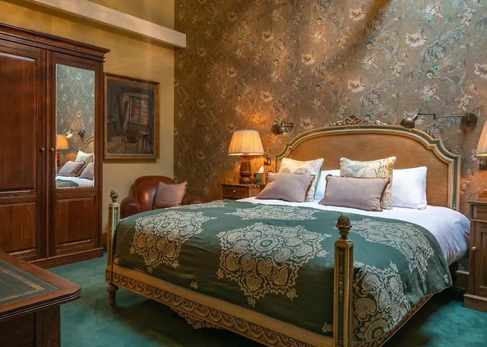 Albero Bedrooms