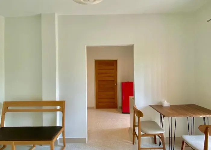 Calamint Residence Hotel