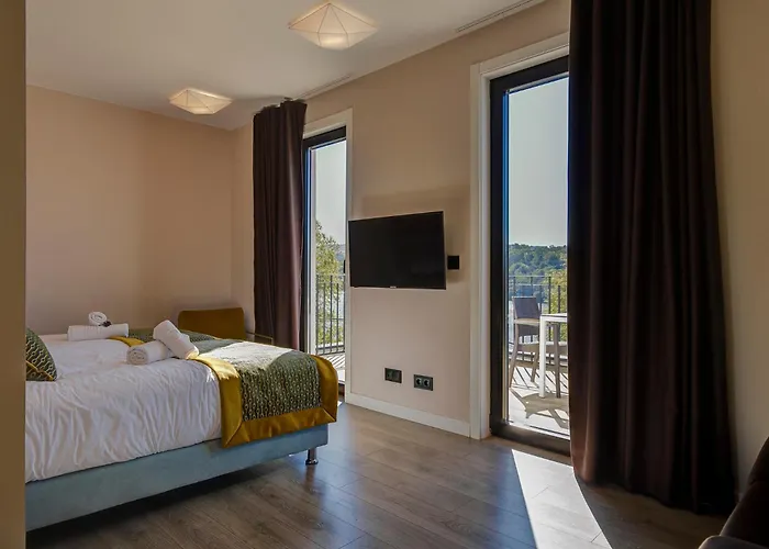 Hotel Portomarín Star