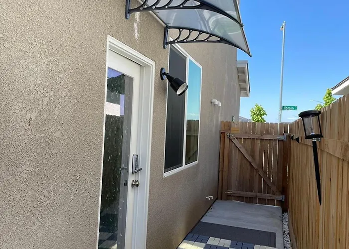 Cozy-Quiet-Spacious Guest Suite In Fresno Clovis California