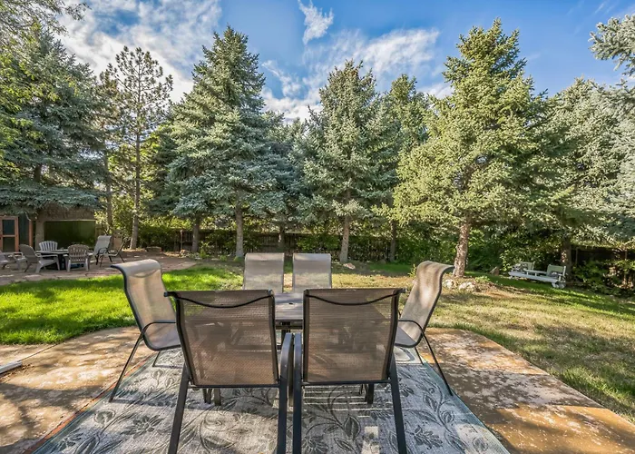 Bright & Cozy House Centennial Littleton 3 Bed 3 Bath