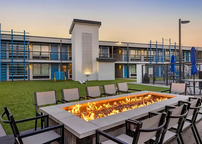 Aiden By Best Western South Reno