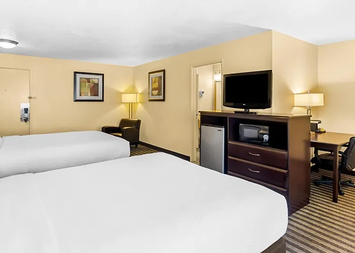 Quality Inn & Suites Vancouver - Hazel Dell