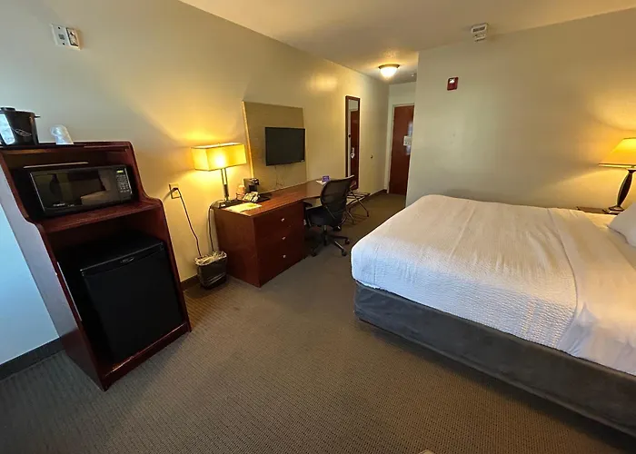 Sleep Inn & Suites Manchester Near Arnold Afb