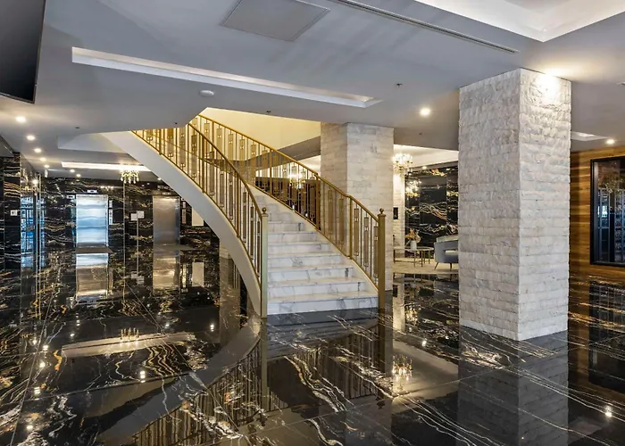 Halifax Tower Hotel & Conference Centre, An Ascend Collection Hotel