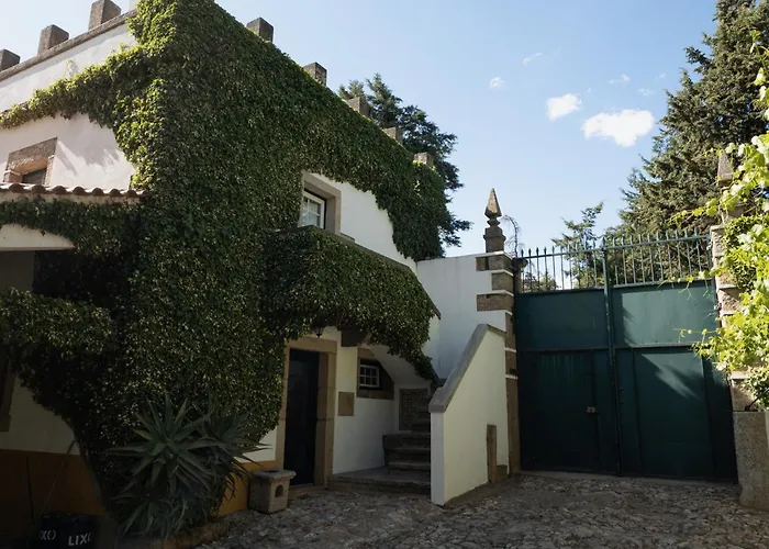 Casa das Naves de Sto António