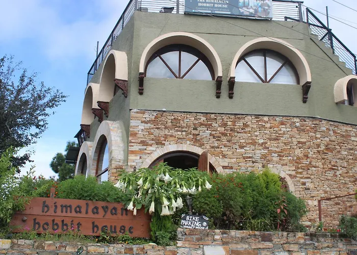 Himalayan Hobbit House