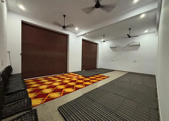 Hotel Raghunath Palace