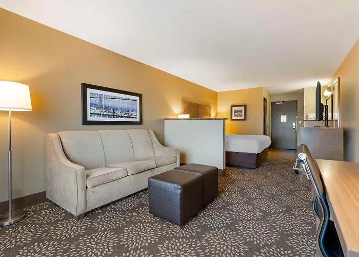 Best Western Columbia River Waterfront Hotel Astoria