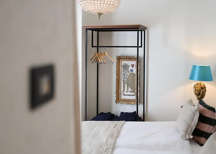 Integra Hotel