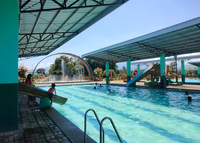 Izzy Riverfron Resort
