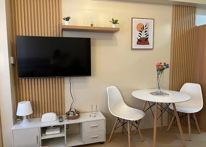 Cozy & Minimalist Staycation - Avida Towers With Pool Access
