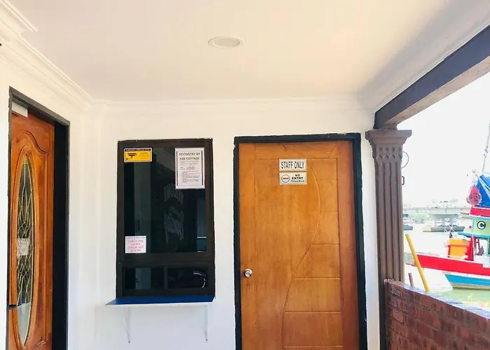 Roomstay By Abe Cottage