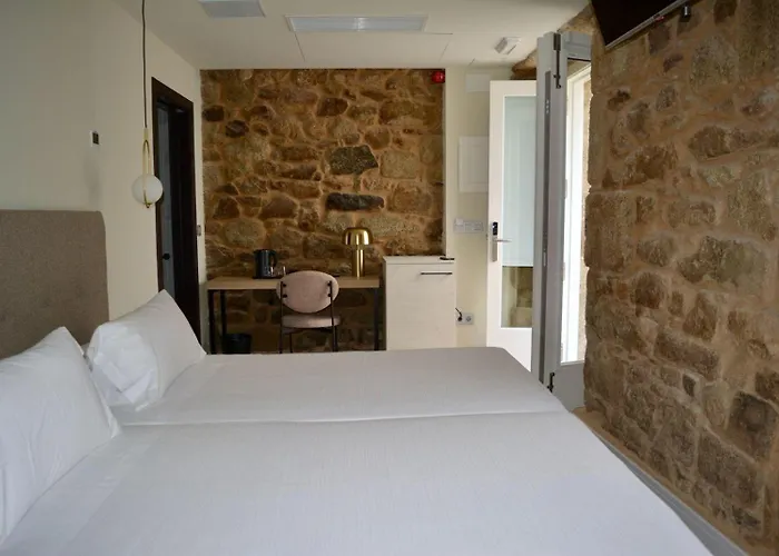Corona De Galicia Rooms