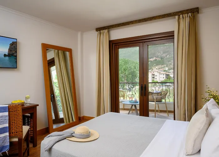 Elisso Hotel