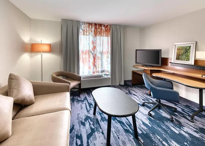 Fairfield Inn & Suites By Marriott Moncton