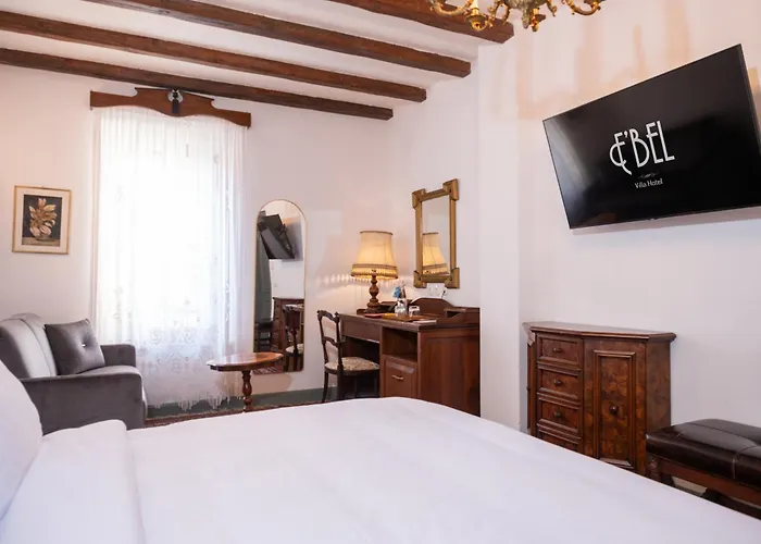 Vila Ebel Hotel Pool & Spa