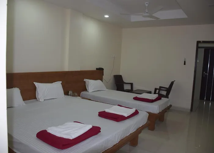 Shrinivas Lodge