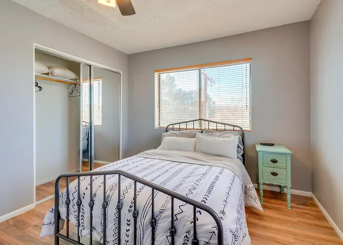 1 Mi To Museum: Pet-Friendly Prescott Condo