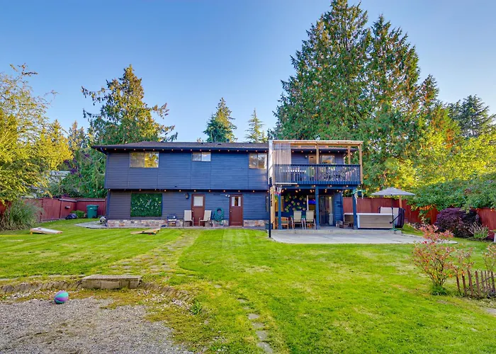 Mount Vernon Home W/ Private Hot Tub