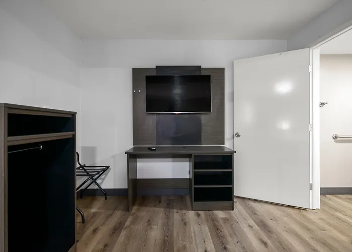 Southern Suites Carrollton