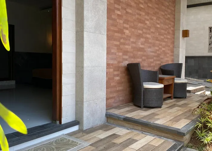 Sandat Hotel Legian